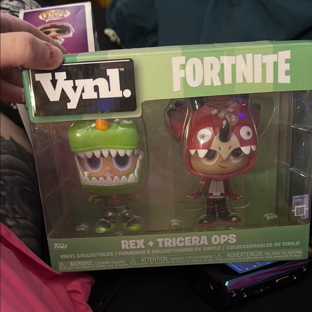 Fortnite Rex and Tricera Ops & moonwalker Vinyl Figures